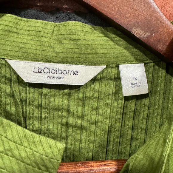 liz claiborne green blouse - Picture 6 of 8